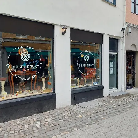 Center Lejlighed Bergen