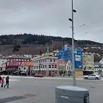 Center * Bergen