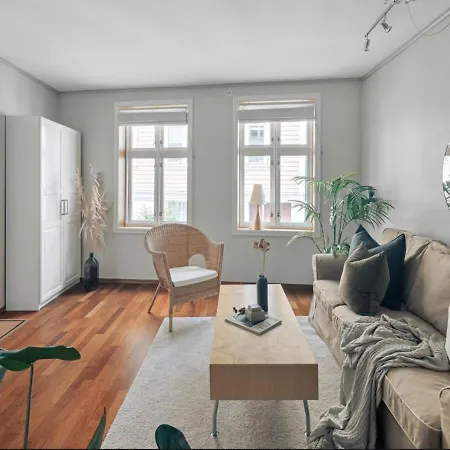 Apartment Center *
