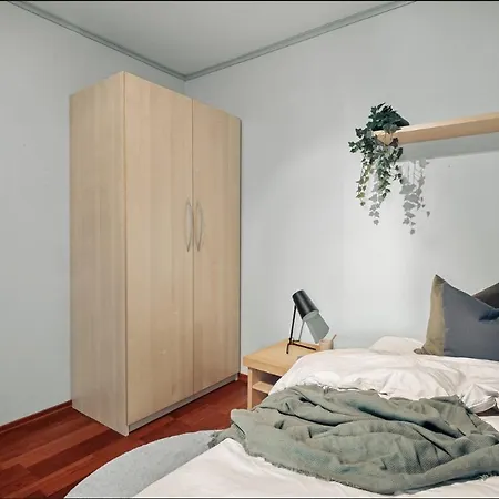 Apartment Center *